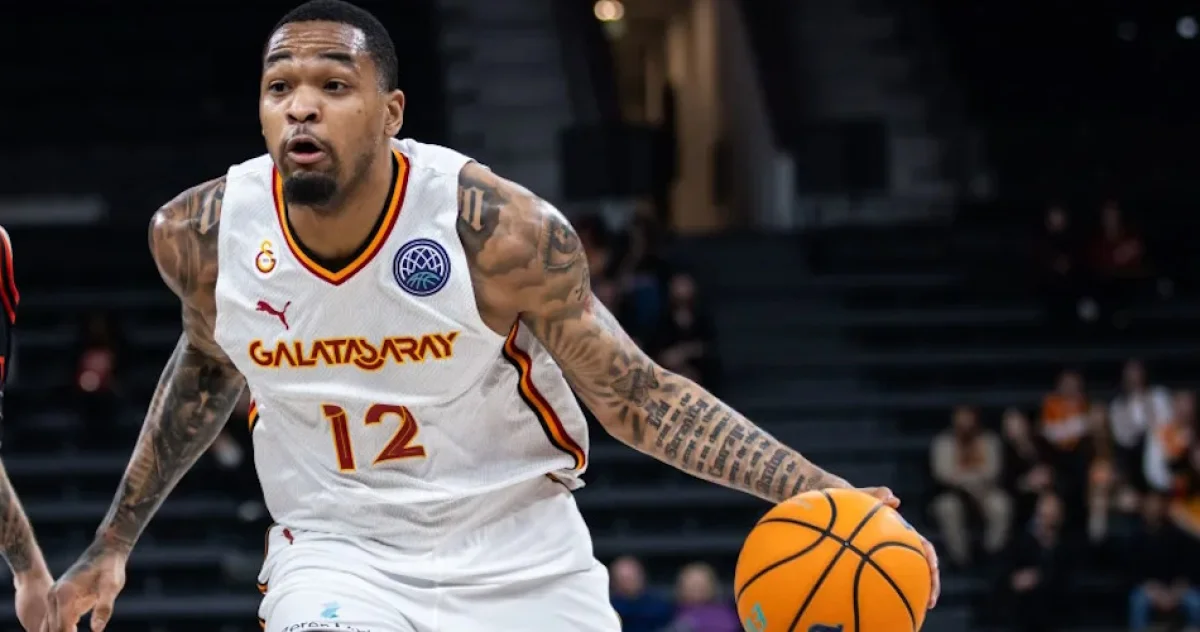 Galatasaray nadoknadio zaostatak od 22 poena i pobedio Büyükçekmece zaslugama Jamesa Palmera