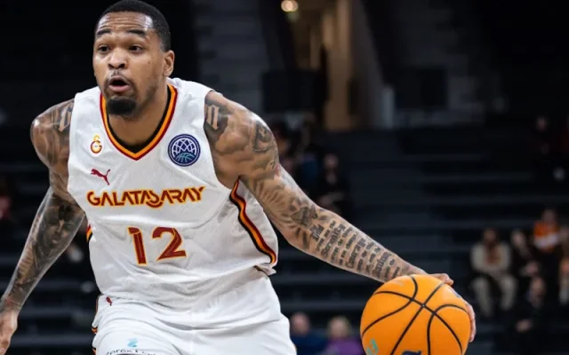 Galatasaray nadoknadio zaostatak od 22 poena i pobedio Büyükçekmece zaslugama Jamesa Palmera