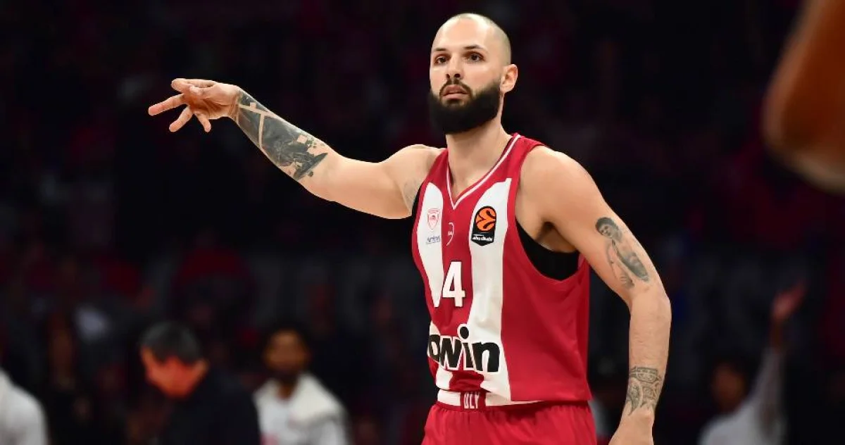 Fournier: Od potrage za hranom — do potrage za kapama i na grčkom… «re bagasides»