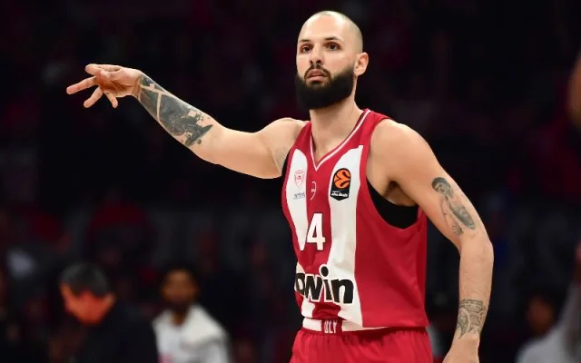 Fournier: Od potrage za hranom — do potrage za kapama i na grčkom… «re bagasides»