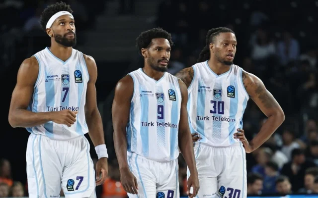 Uroš Trifunović blistao — „Türk Telekom" pobedio „Karşıyaku