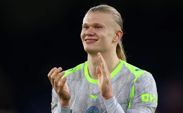 Dabl Haland odveo Mančester siti do ubedljive pobede nad Kristal Palasom