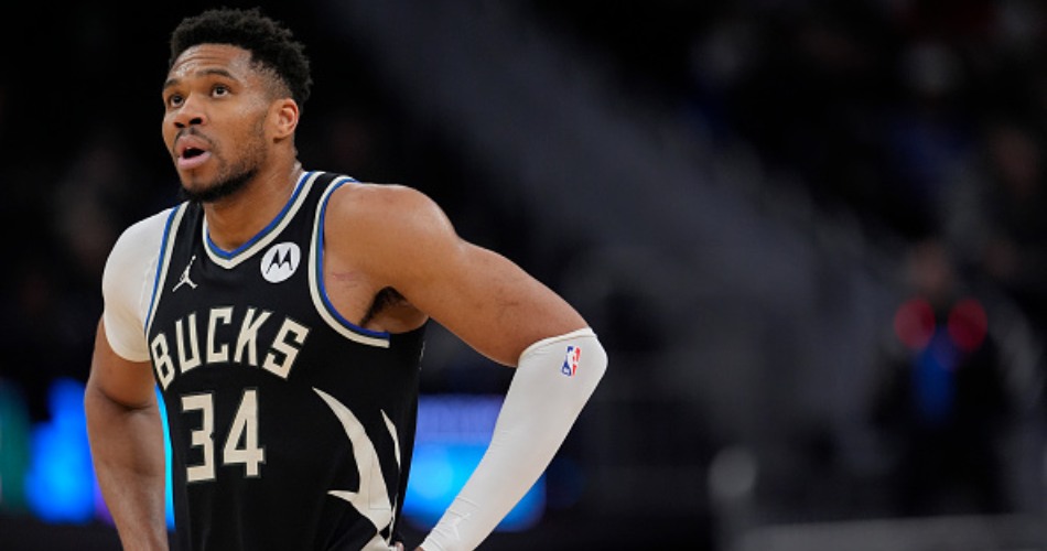 Janis: nedelja van terena, još jedan poraz Baksa i… skoro zbogom, plej-in