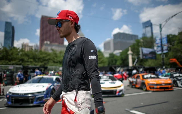 Šta uzrokuje sve ove kvarove rashladnih odela u NASCAR-u?