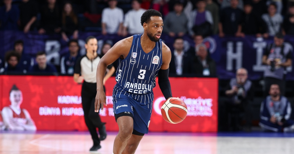 Jordan Lloyd i Saben Lee prekinuli seriju poraza Anadolu Efesa