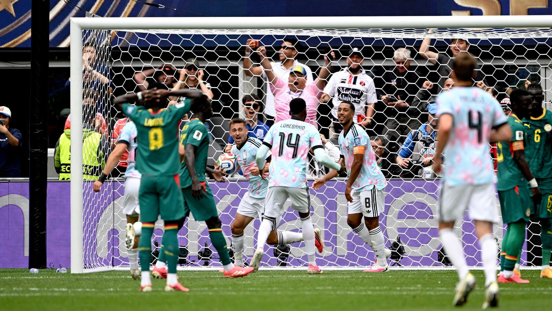 Belgija posle produžetaka slomila Senegal i prošla dalje