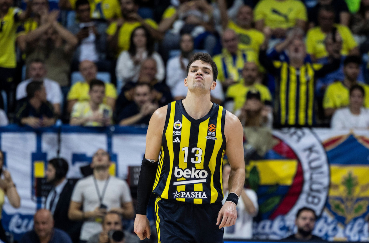 Dalas želi Biberovića, Fenerbahče čeka 2 miliona dolara