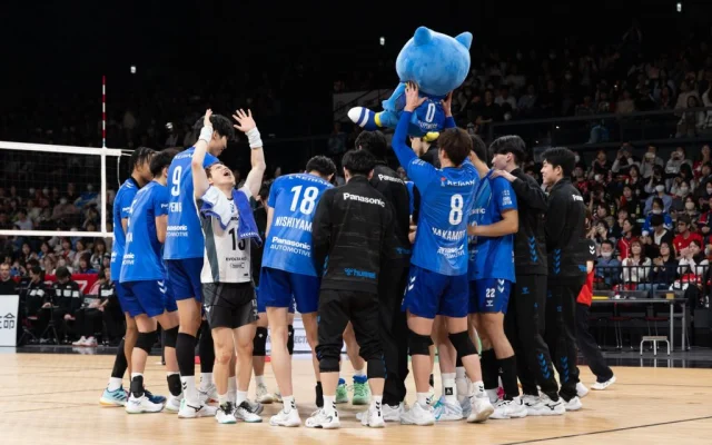 Japan: borba za plej-of se zaoštrava