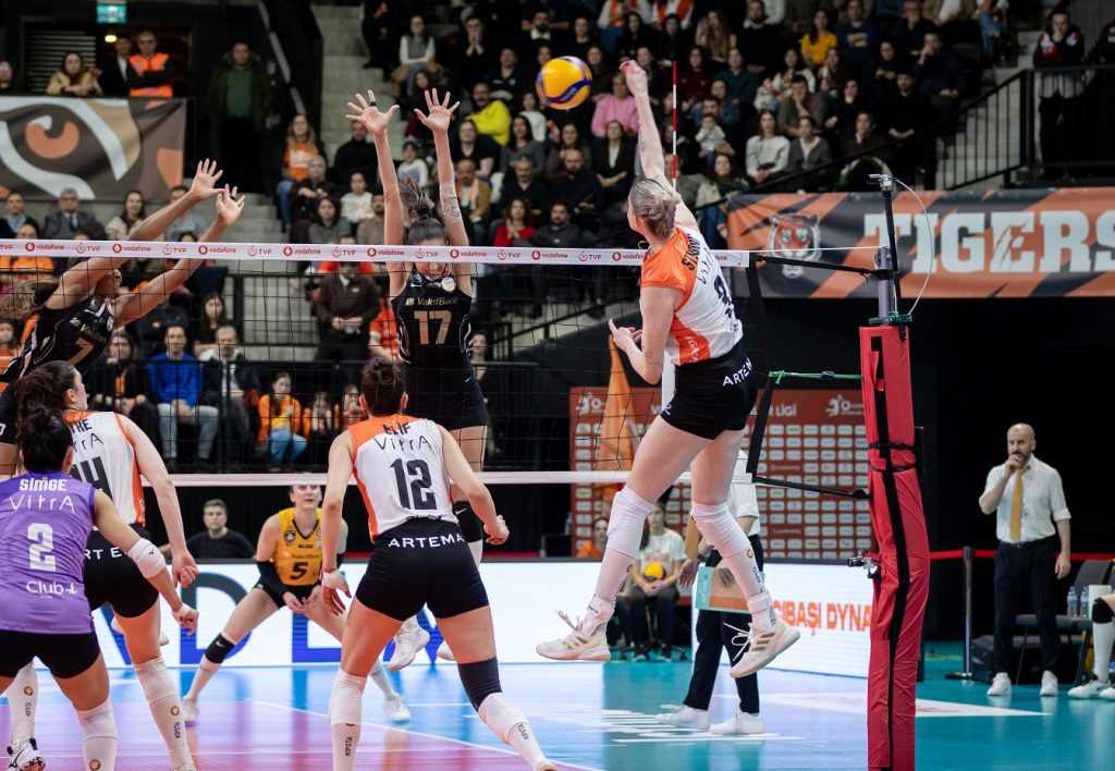 Vakifbank razbio Eczacıbaşı u Turskoj